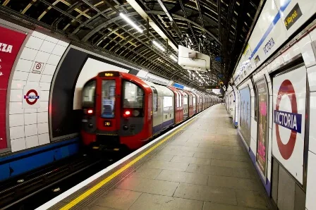 Metropolitana di Londra: il calore dei pendolari può alimentare il riscaldamento domestico.